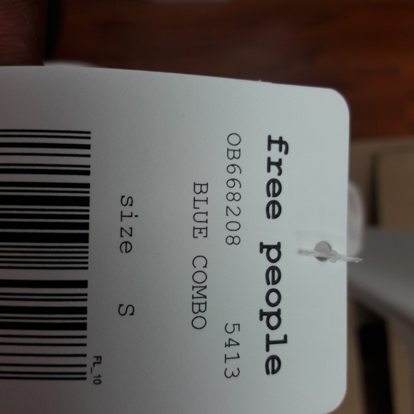 Free People - Picture 4 of 4